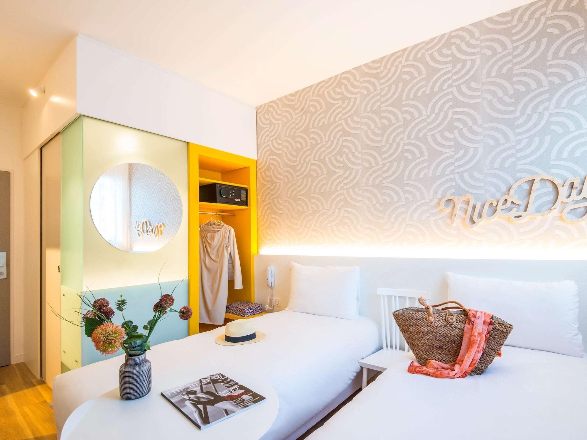 Ibis Styles Nice Cap 3000 Aeroport Saint-Laurent-du-Var Exterior foto