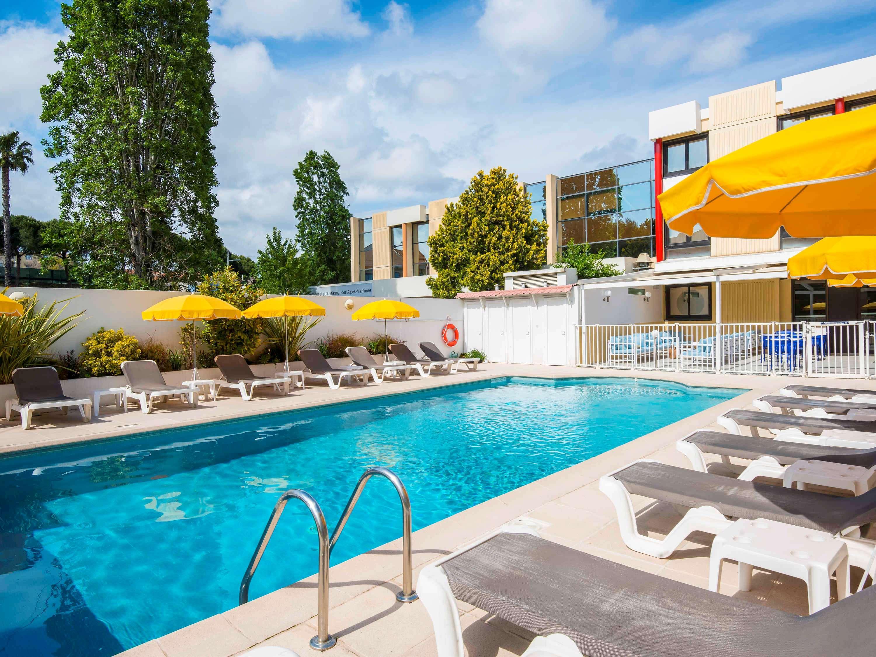 Ibis Styles Nice Cap 3000 Aeroport Saint-Laurent-du-Var Exterior foto